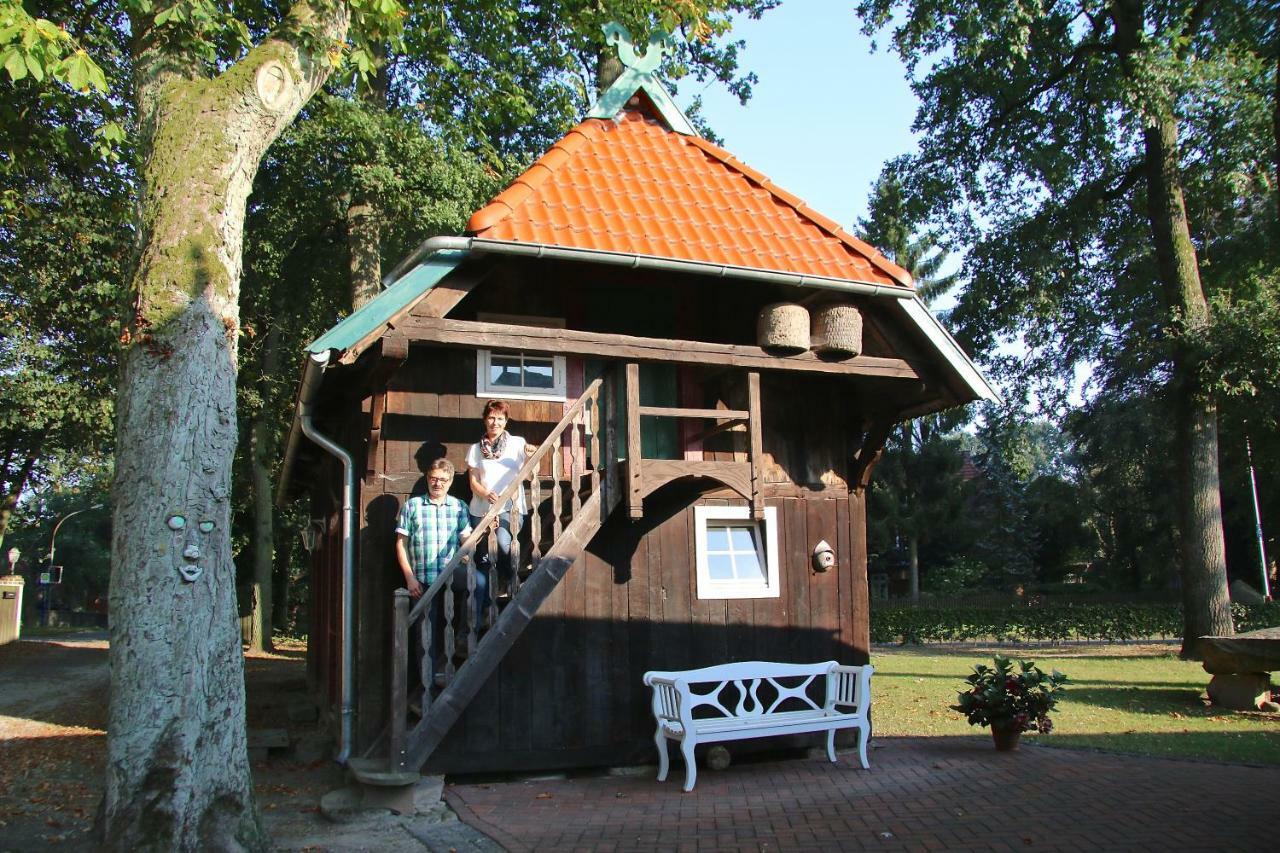 Naturhotel Hof Ehlers Bergen  Bagian luar foto